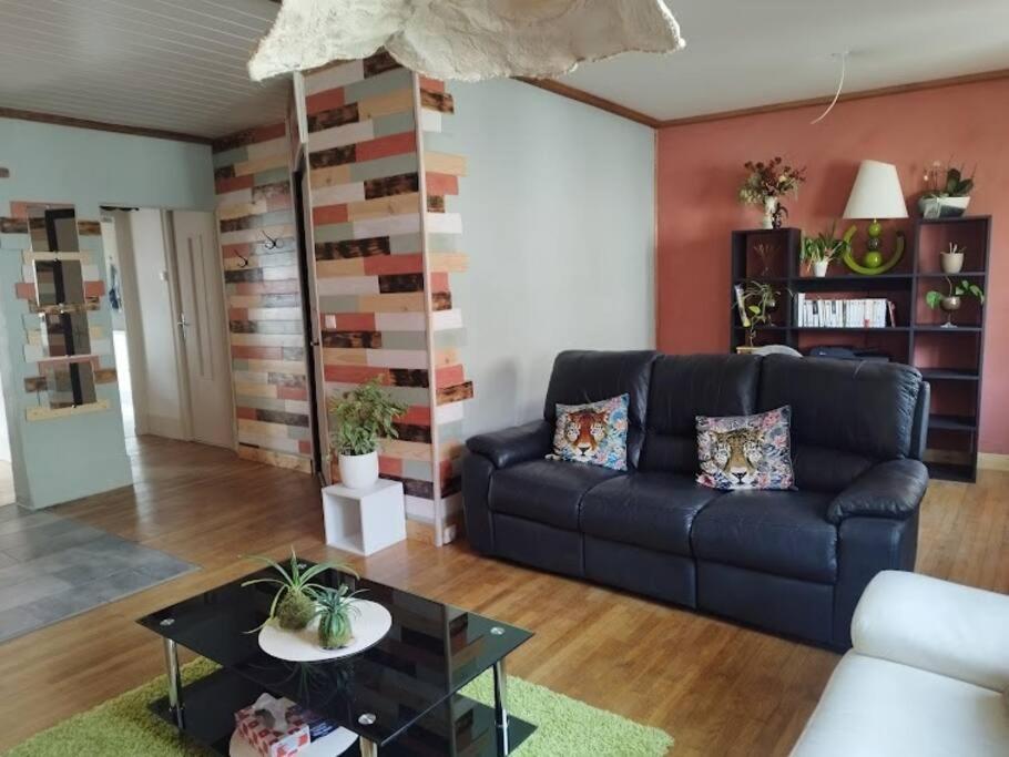 Le Passage Du Faubourg, Agreable T3 En Duplex De 120M2 Daire Saint-Léonard-de-Noblat Dış mekan fotoğraf